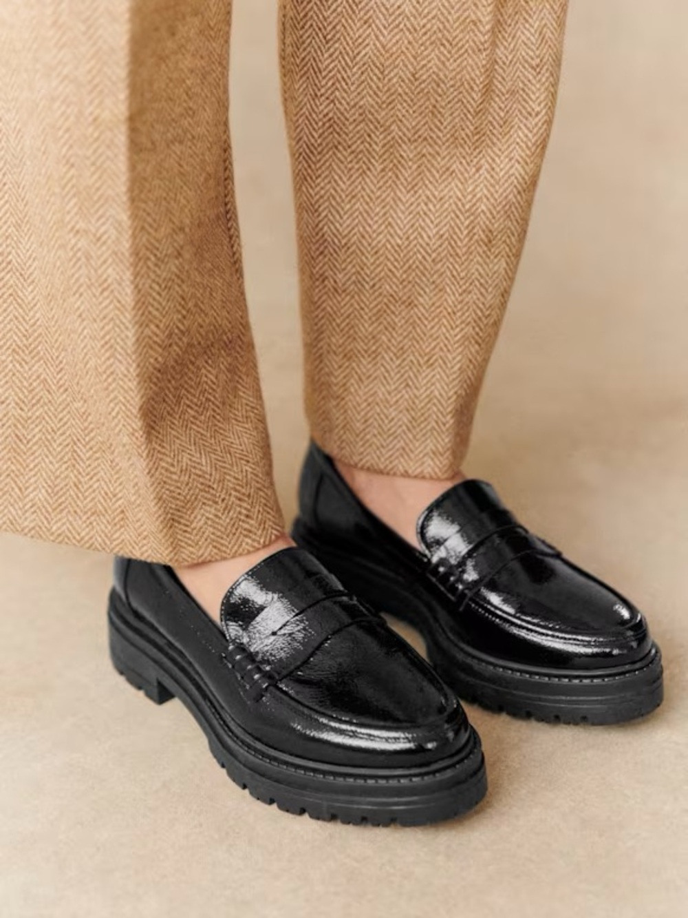 EUC Sézane Albane Loafers in Patent Black Size 9/40 - Picture 6 of 15